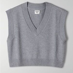 Aritzia Sunday Best Grey Wilfred Cropped Knitted Wool Blend Sweater Vest Size XS
